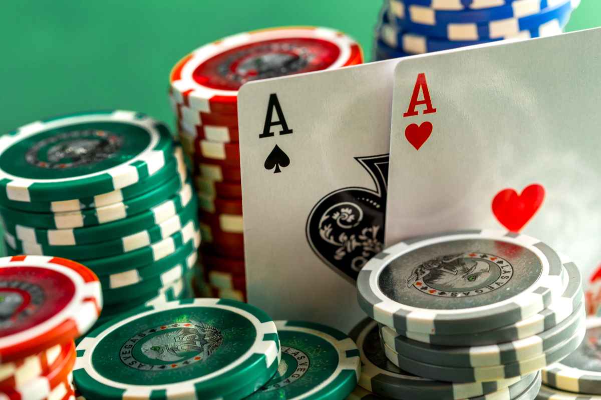 blackjack chips aces cards 